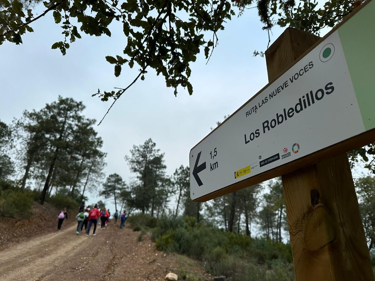 Ruta de senderismo, «Los Robledillos»